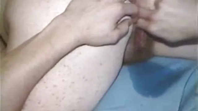 Yetişkin hiçbir kayıt Genç bir kız ile otel beles sex indir odasında Grup Seks