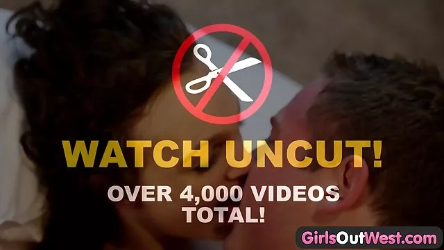 Yetişkin hiçbir kayıt Beyaz iç çamaşırı Asya ücretsiz sex indir güzellik kadar bağlı ve oynadığına